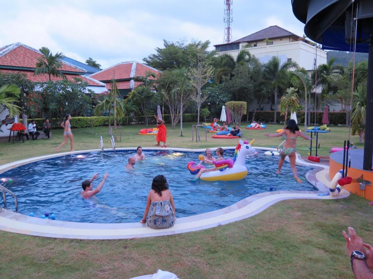 Jazz U Garden Resort Kata Beach  Exterior photo