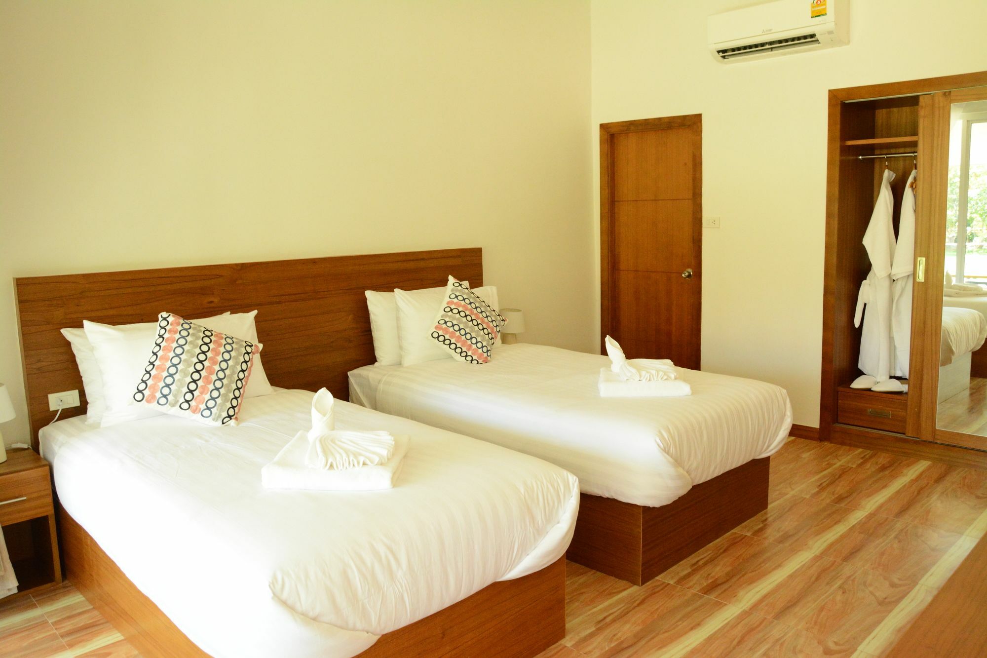 Jazz U Garden Resort Kata Beach  Exterior photo